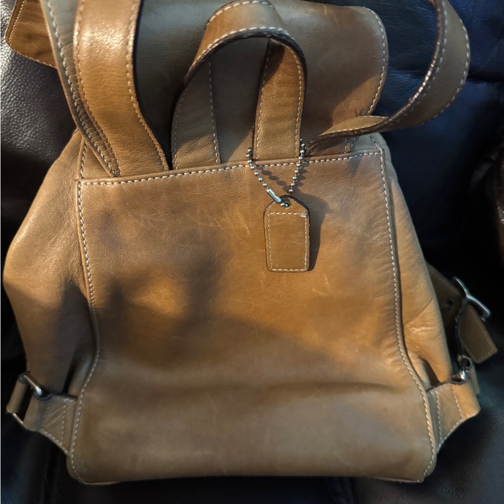 COACH Vintage Light Tan Leather Legacy Drawstring Backpack Bag 9569 small - Picture 5 of 16